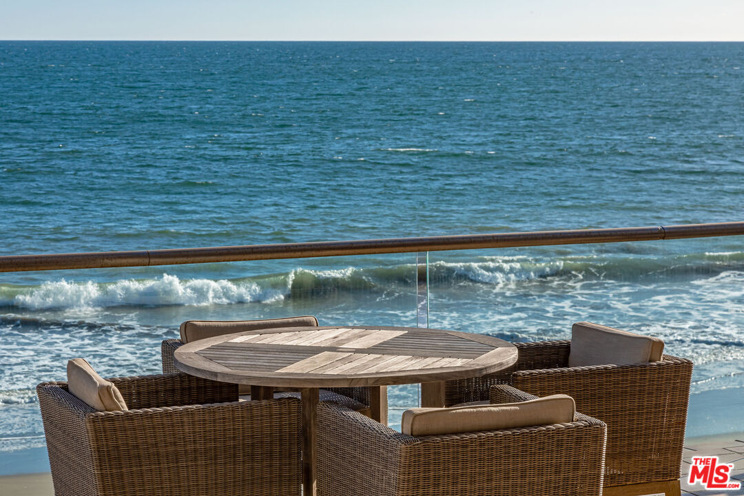 22148 Pacific Coast Hwy