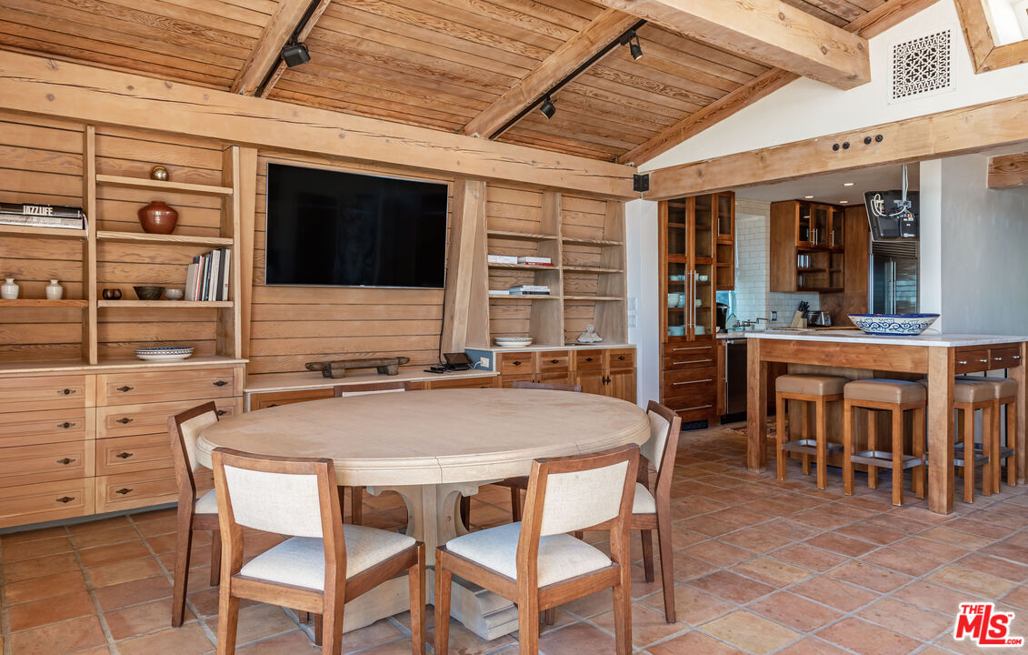 22148 Pacific Coast Hwy