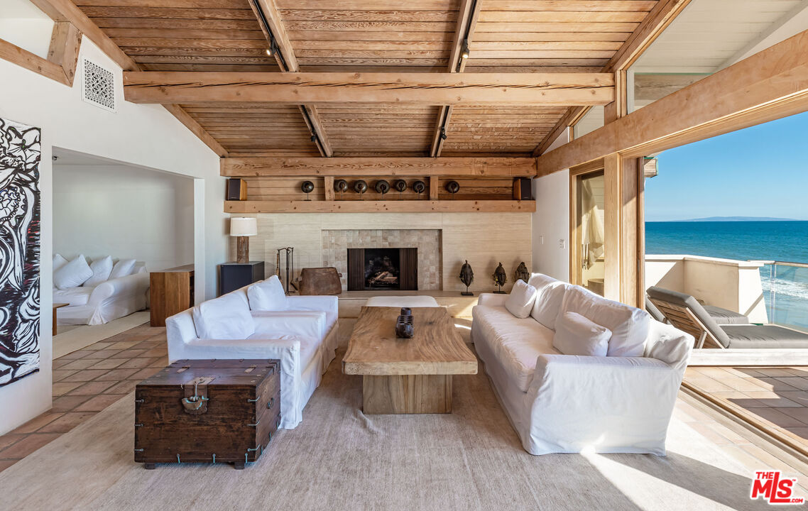 22148 Pacific Coast Hwy