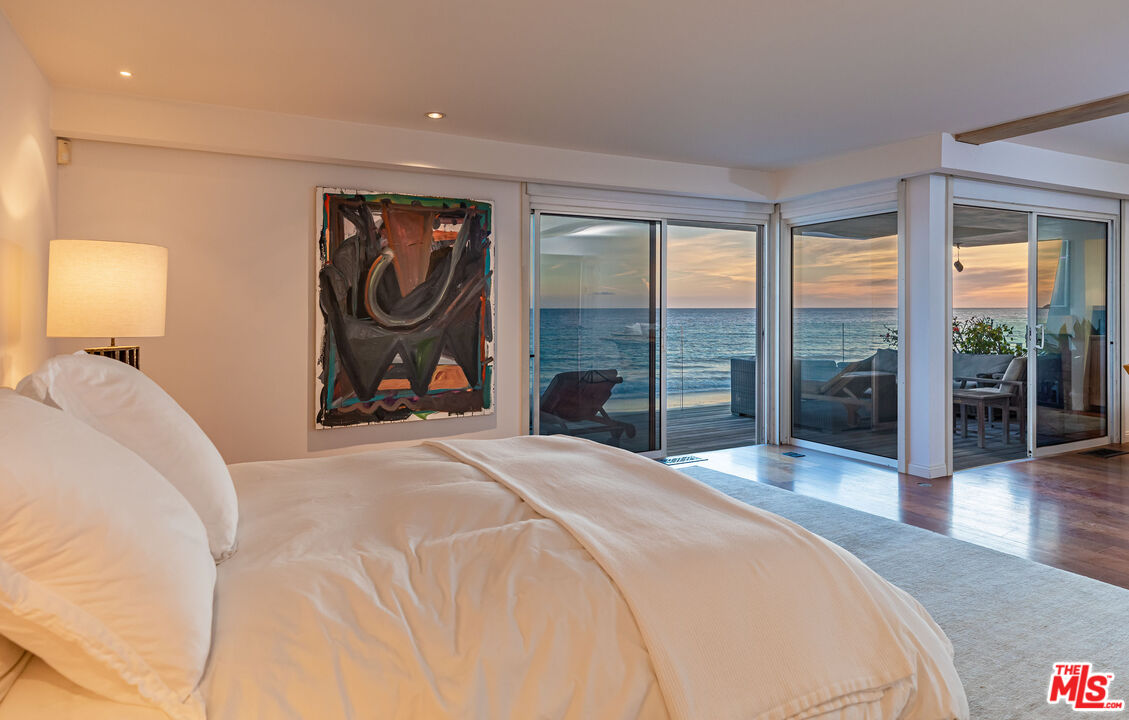 22148 Pacific Coast Hwy