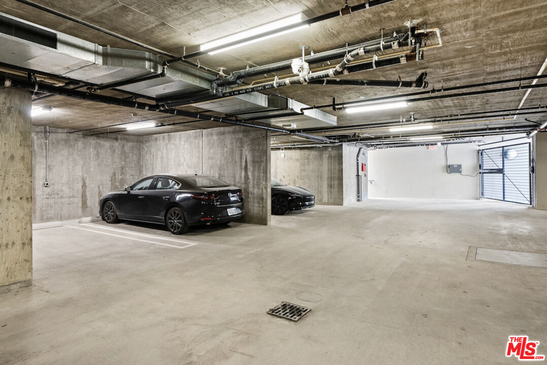 812 Huntley Unit: 103