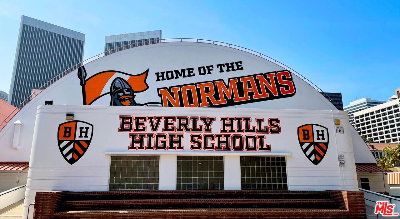 407 S Spalding Dr Unit: 5