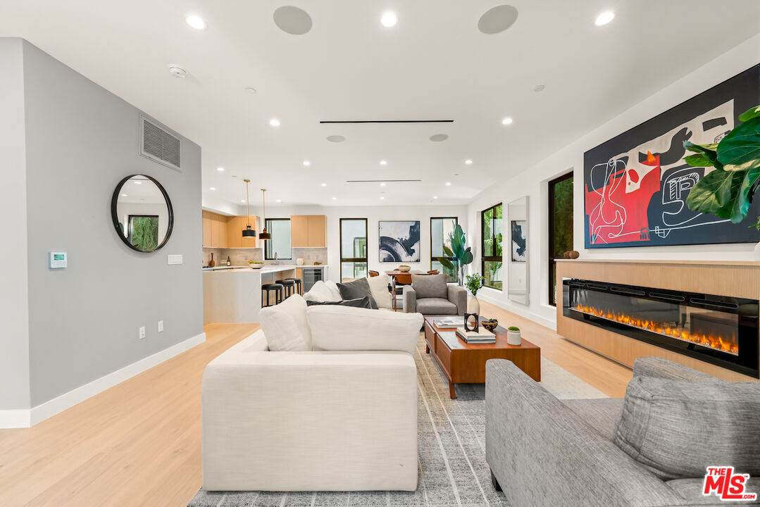 2113 Rodney Drive