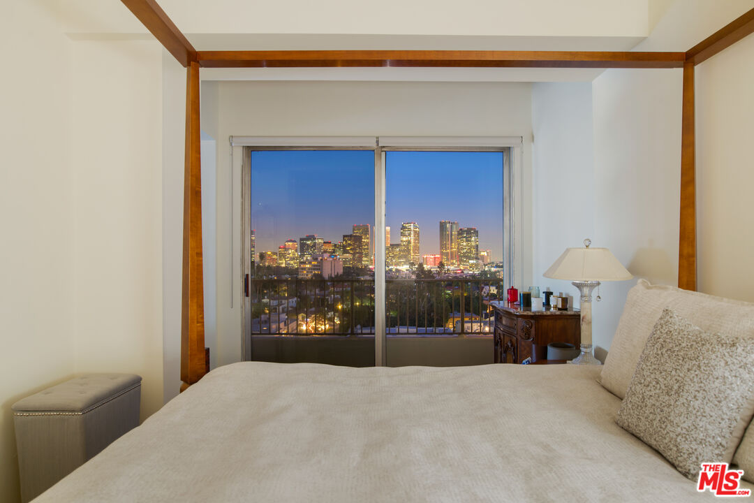 10501 Wilshire Blvd Unit: 1106