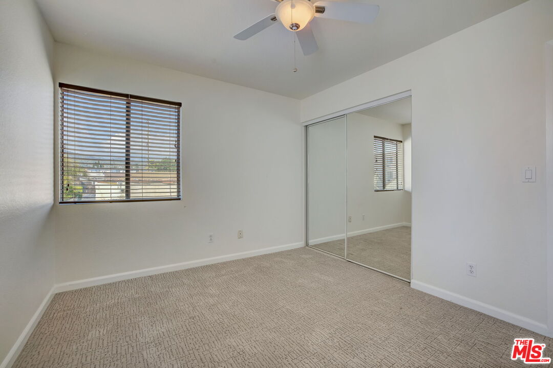 1121 E Wilson Ave Unit: 11