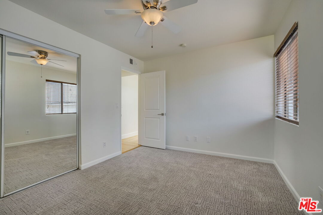 1121 E Wilson Ave Unit: 11