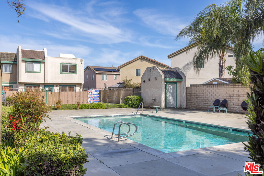 155 S Wilmington Ave Unit: F