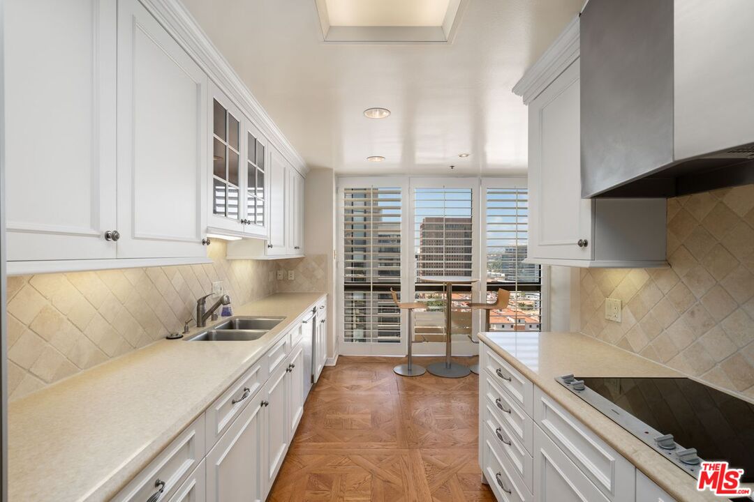 10750 Wilshire Blvd Unit: 1501