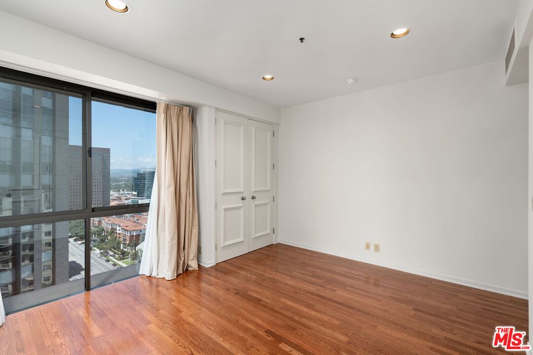 10750 Wilshire Blvd Unit: 1501