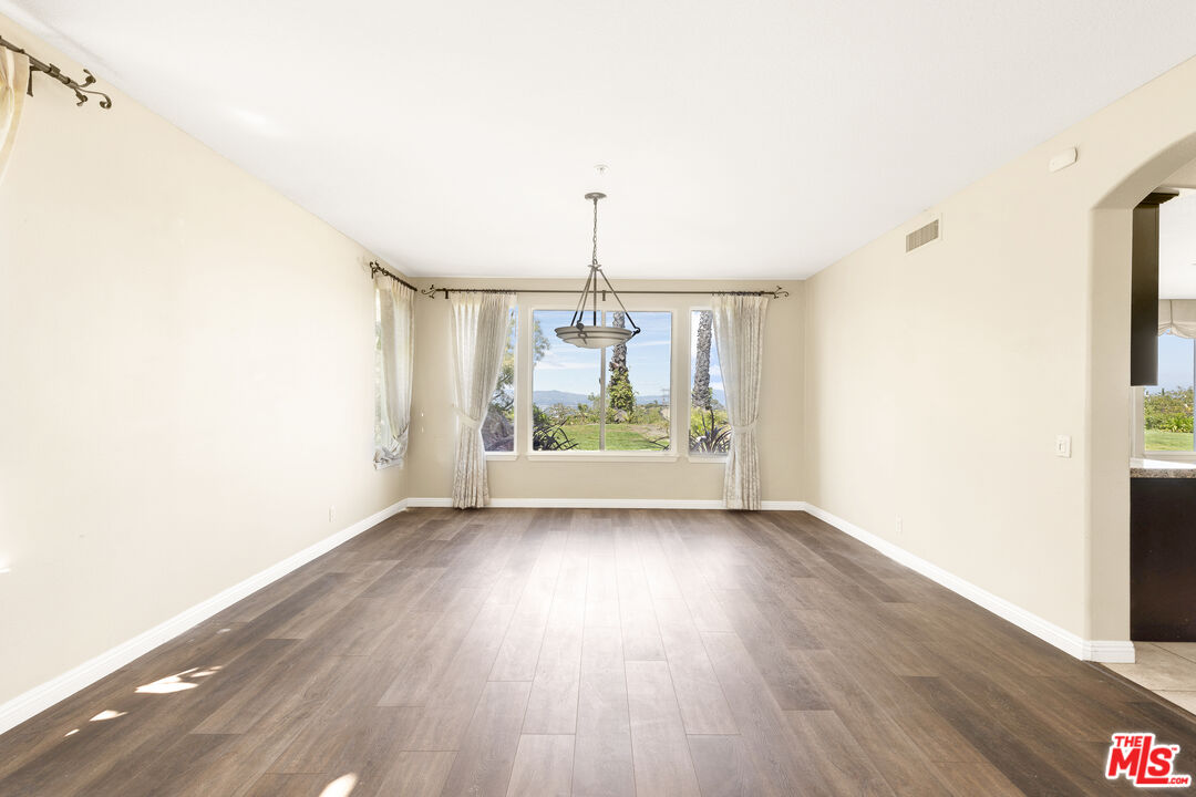 18509 Marblehead Way