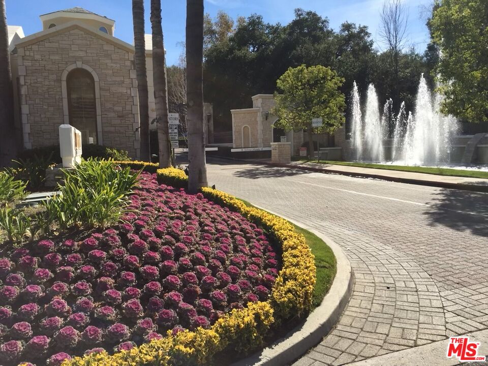 18509 Marblehead Way