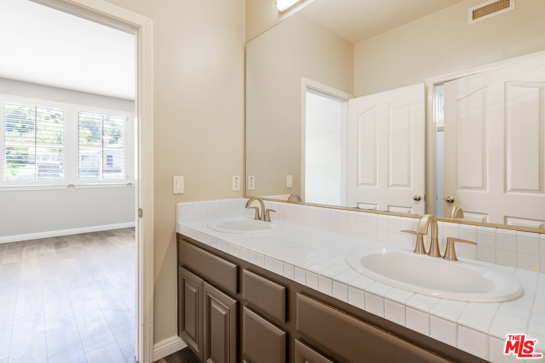 18509 Marblehead Way