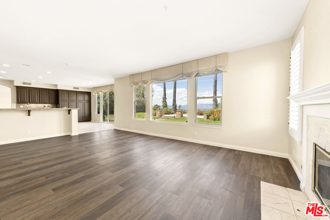 18509 Marblehead Way