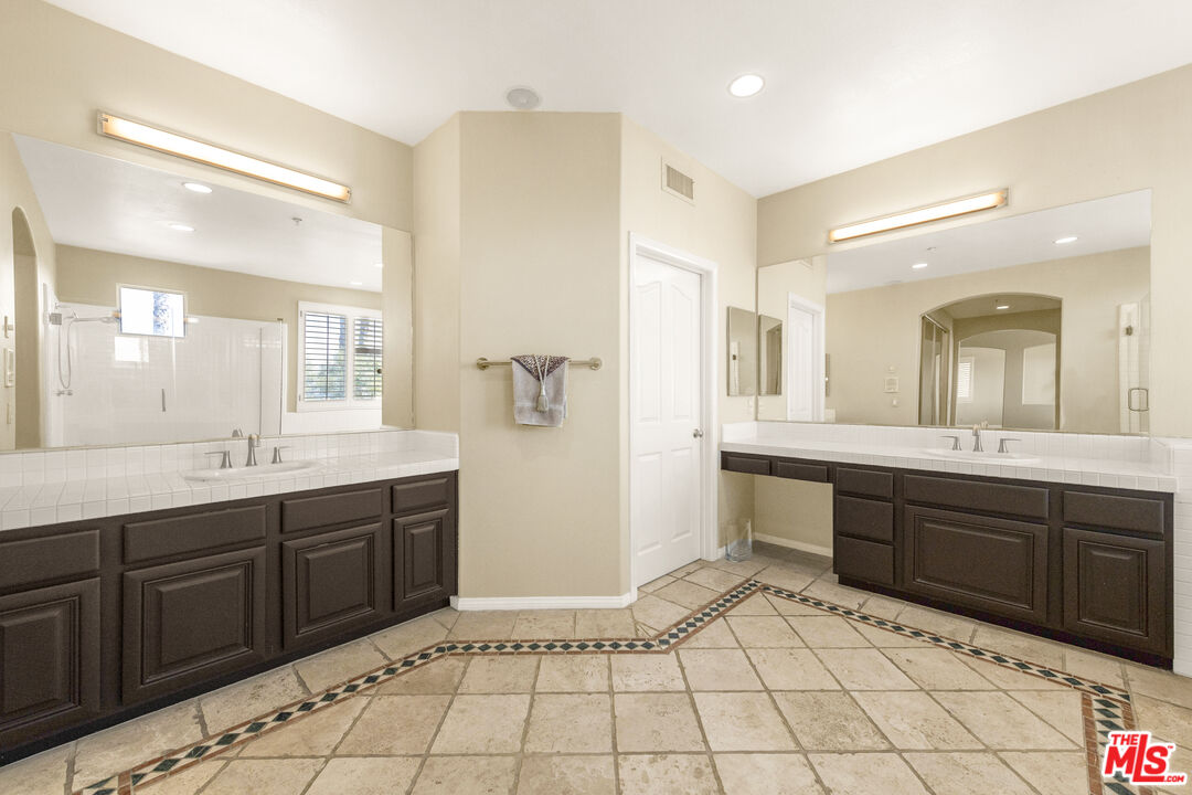 18509 Marblehead Way