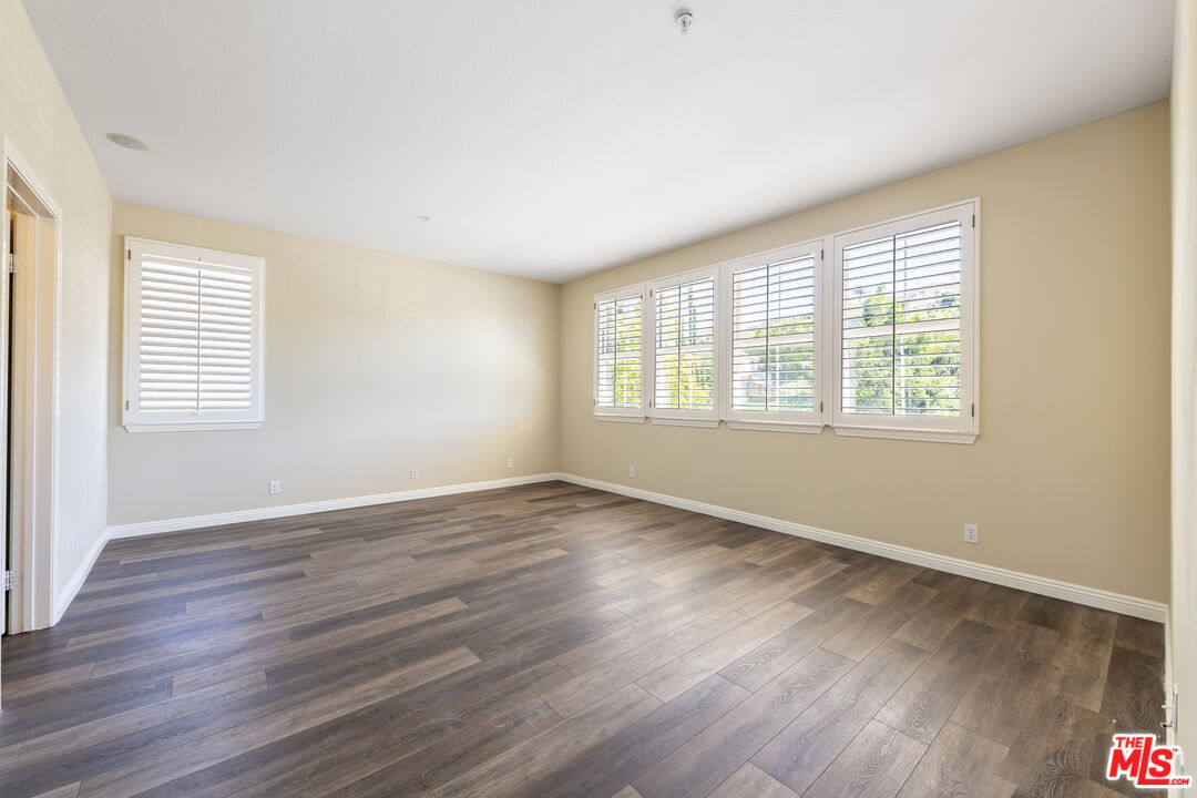 18509 Marblehead Way