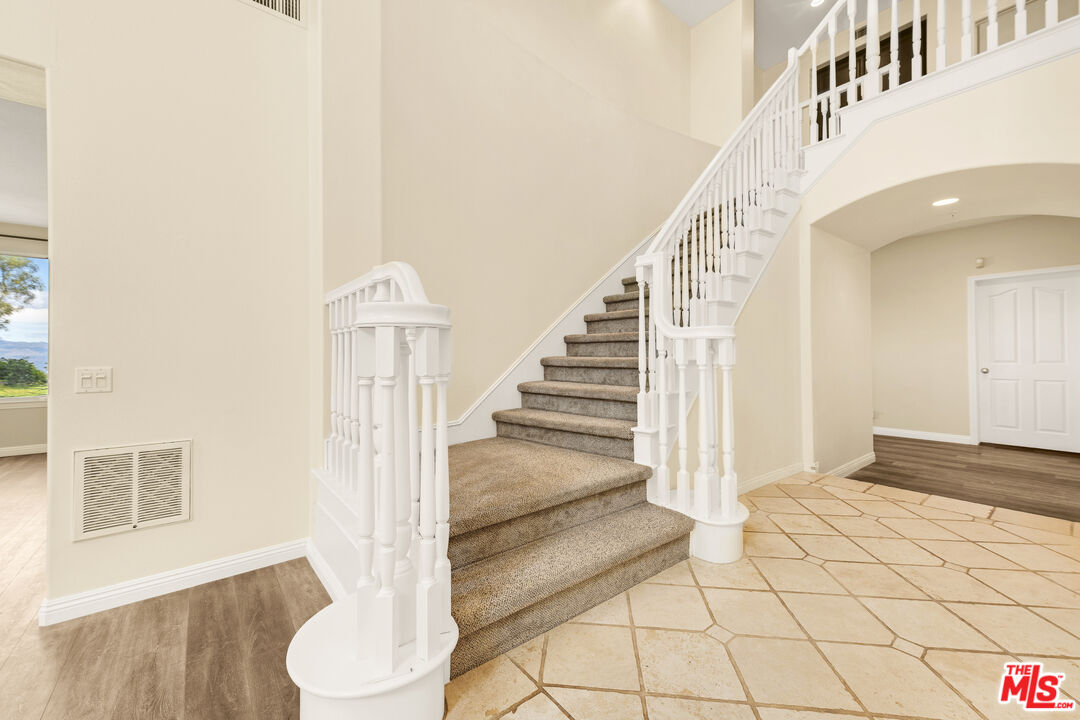 18509 Marblehead Way