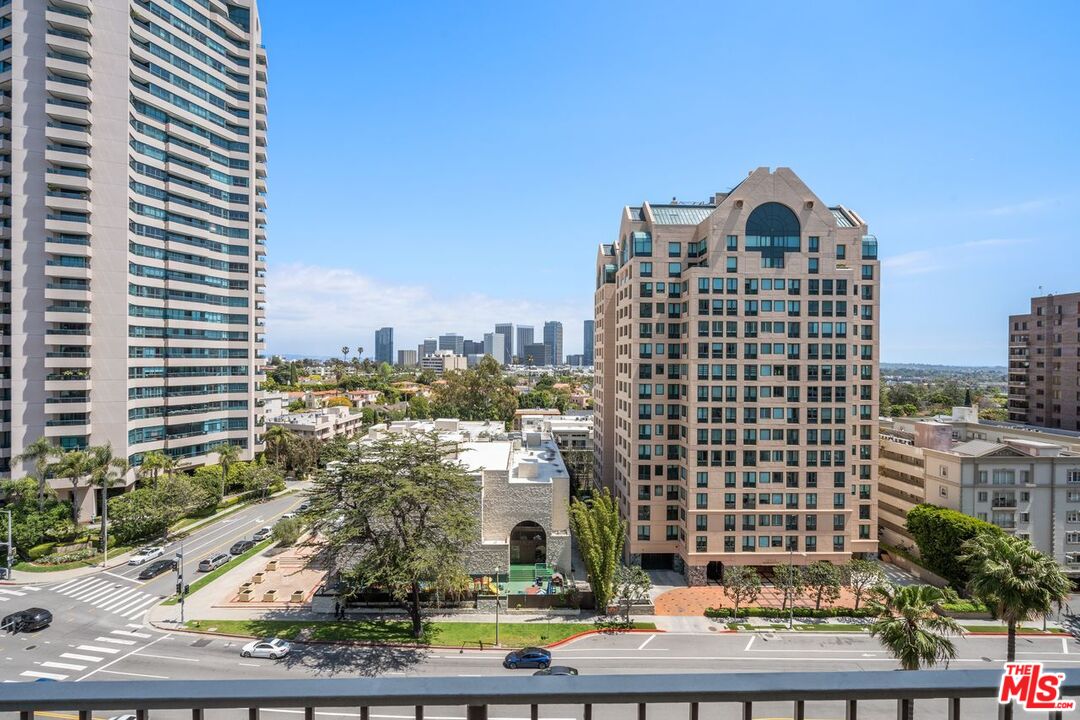 10501 Wilshire Blvd Unit: 1011
