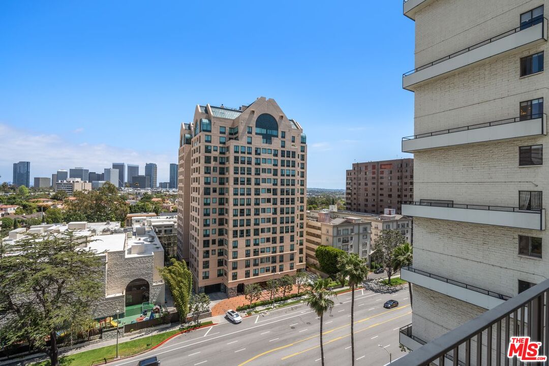 10501 Wilshire Blvd Unit: 1011