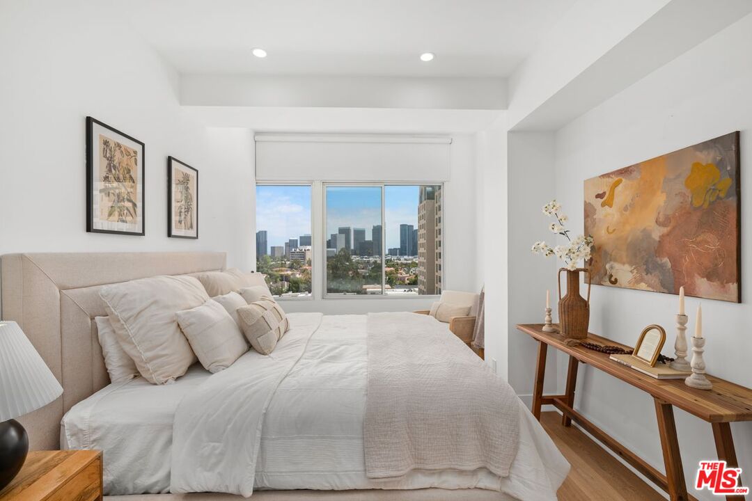 10501 Wilshire Blvd Unit: 1011