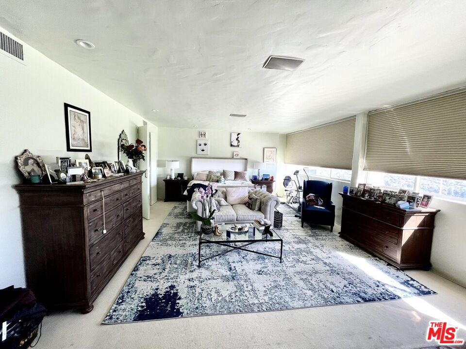 2220 Avenue Of The Stars Unit: 1805