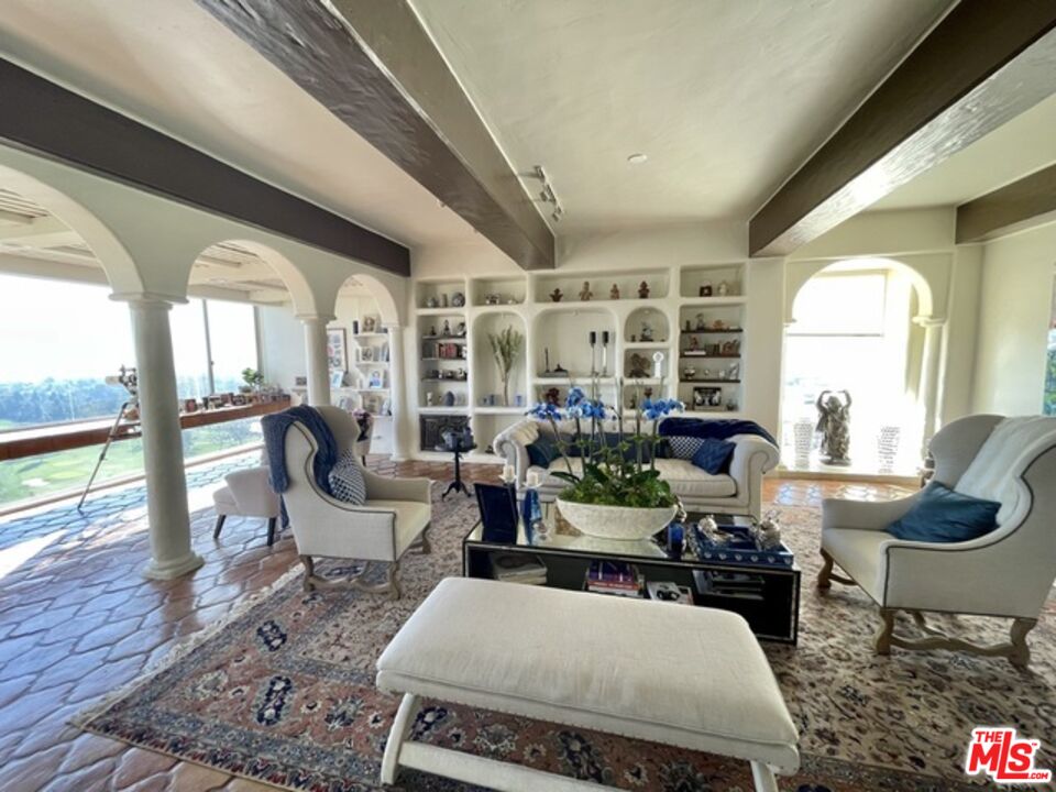 2220 Avenue Of The Stars Unit: 1805