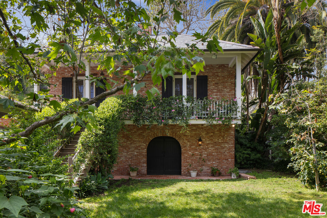 1001 Rivas Canyon Rd