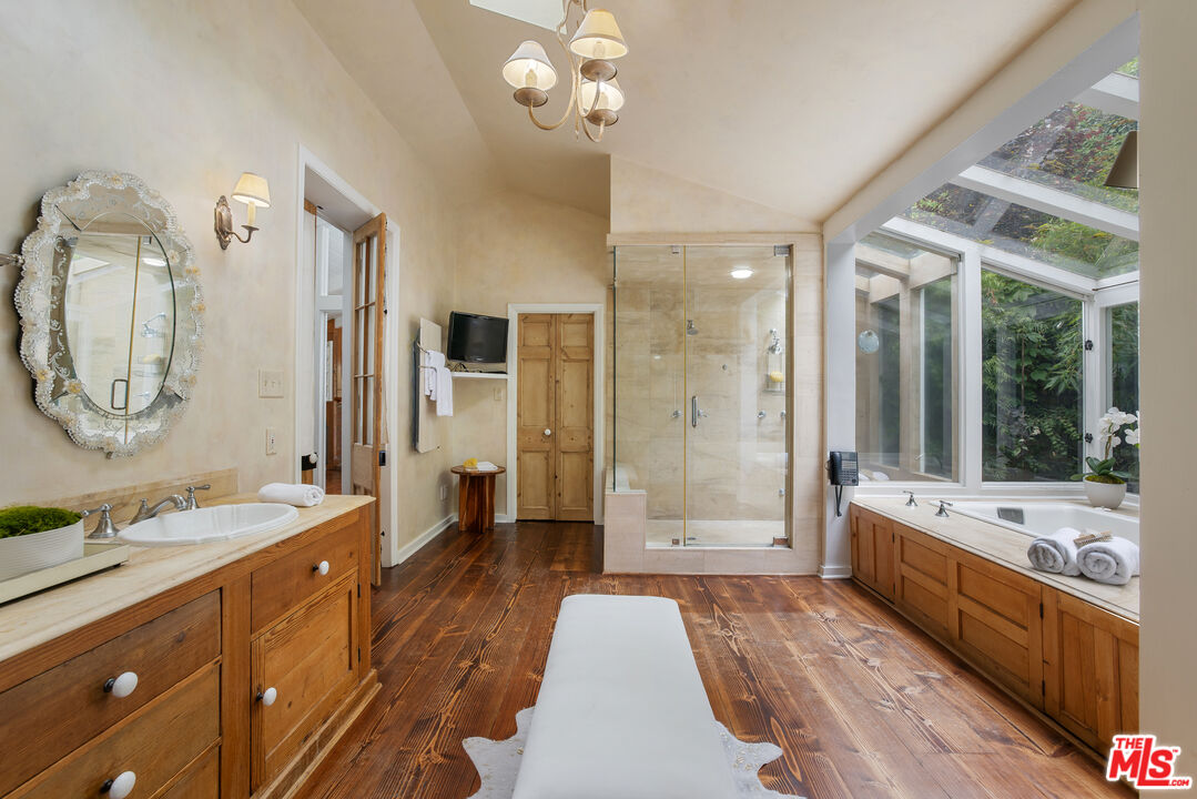 1001 Rivas Canyon Rd