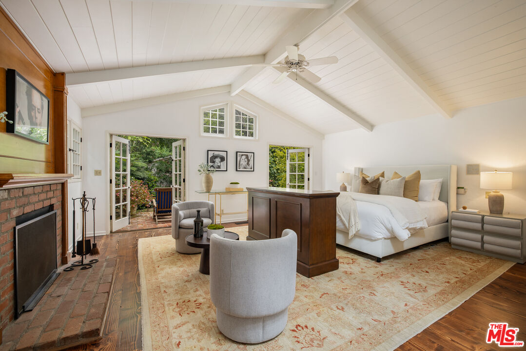 1001 Rivas Canyon Rd