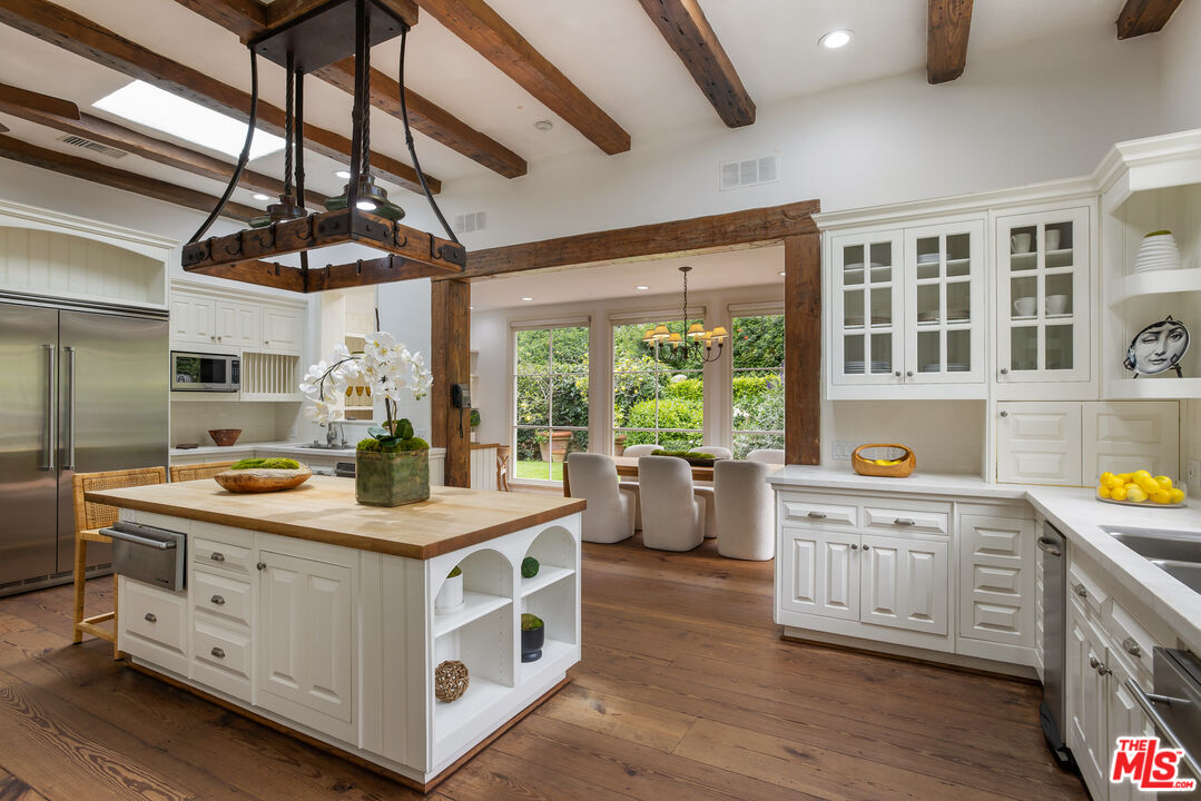 1001 Rivas Canyon Rd