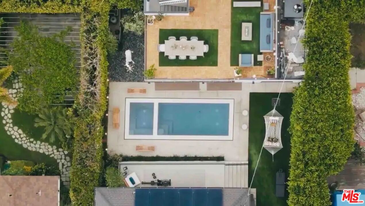 1524 N Sierra Bonita Ave