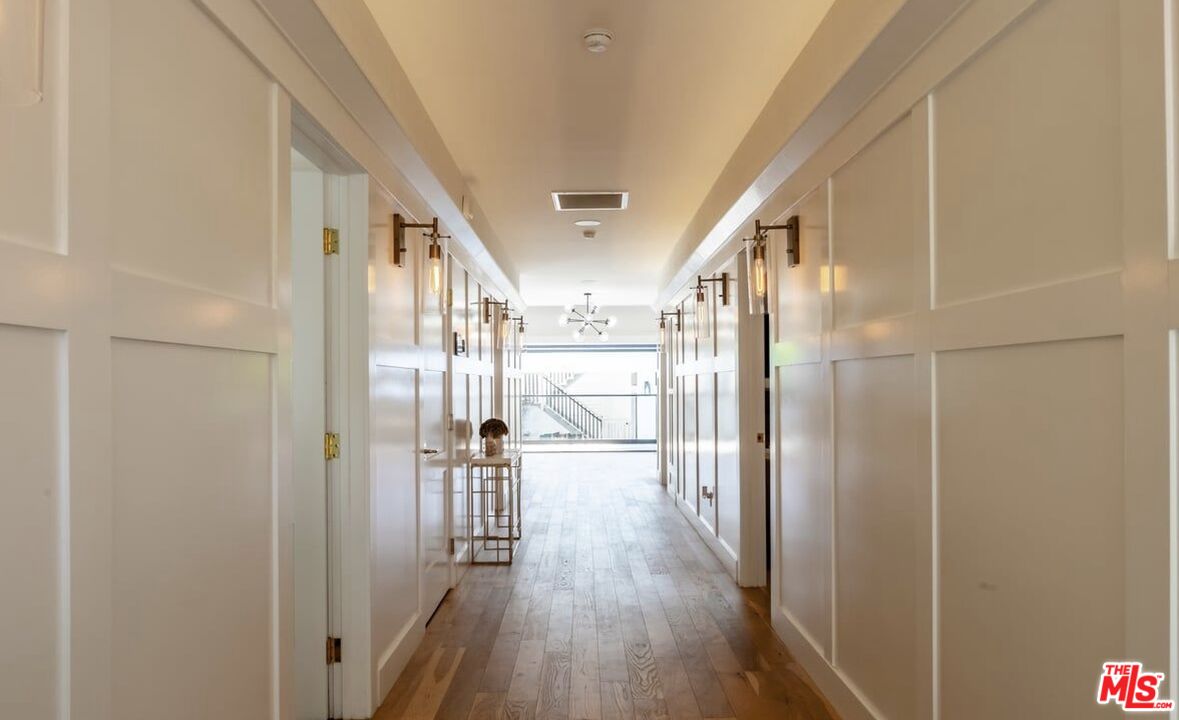 1524 N Sierra Bonita Ave