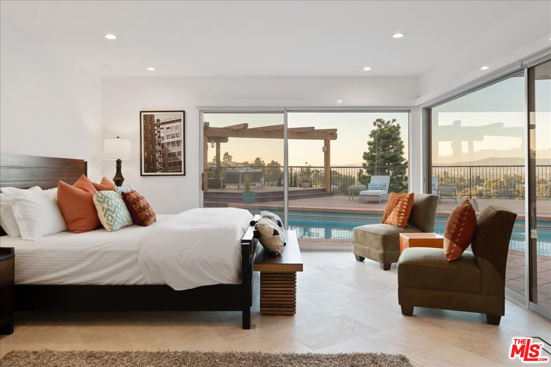 3065 Dona Susana Dr