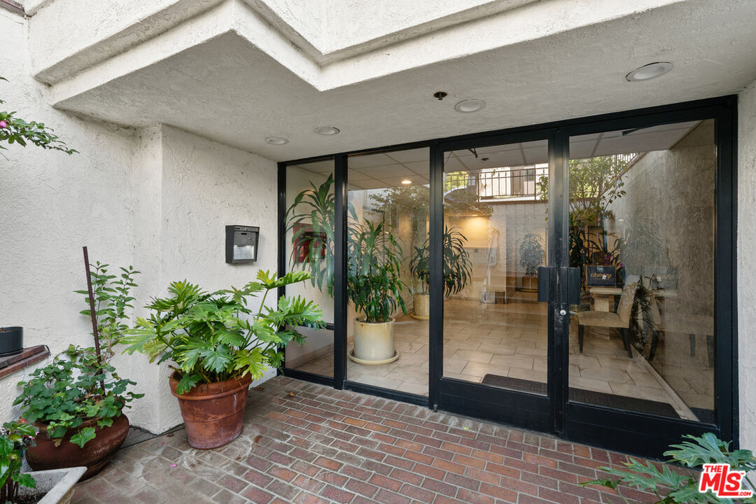 432 S Hamel Rd Unit: 303