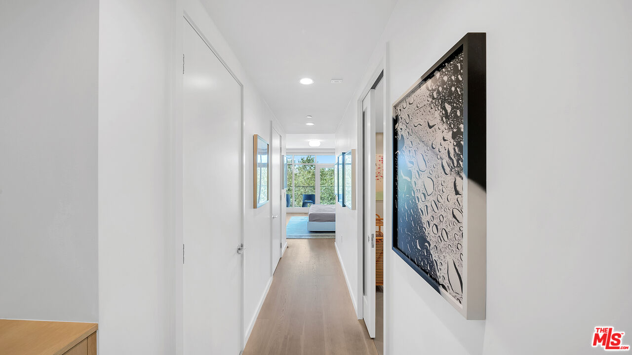 1705 Ocean Unit: 414
