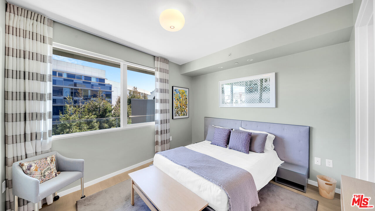 1705 Ocean Unit: 414