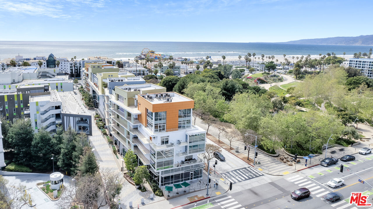 1705 Ocean Unit: 414