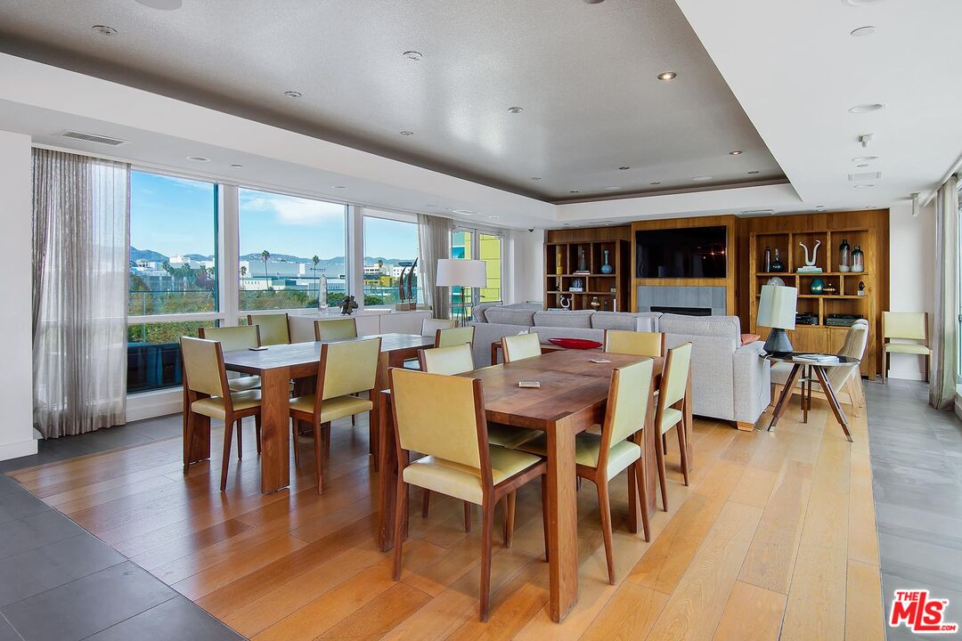 1705 Ocean Unit: 414