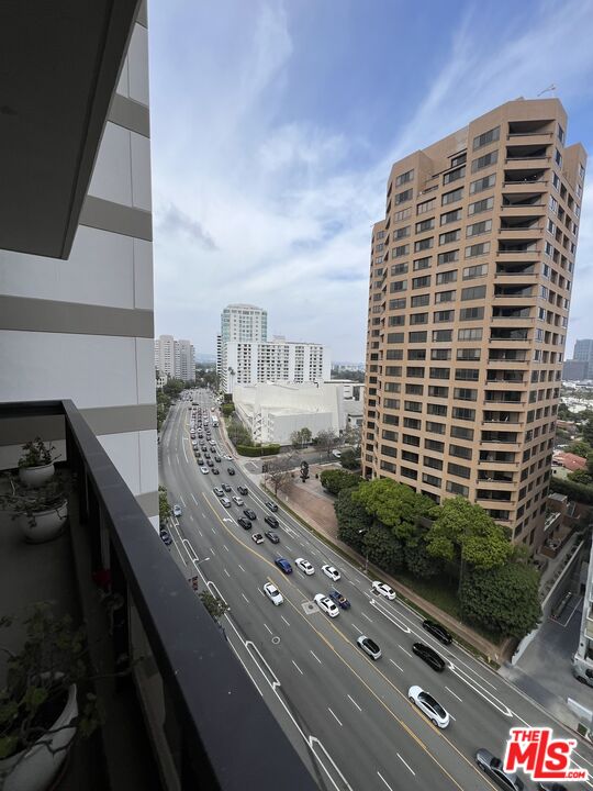 10445 Wilshire Blvd Unit: 1406