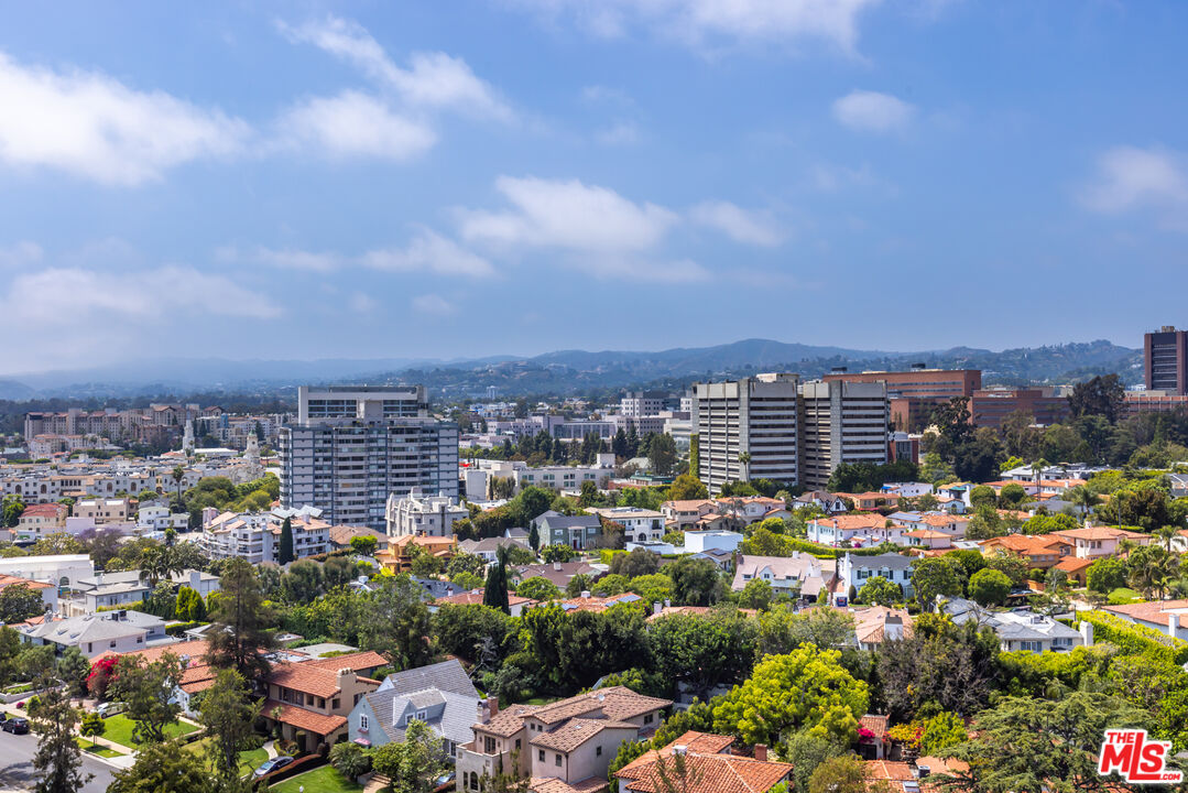 10747 Wilshire Blvd Unit: PH8