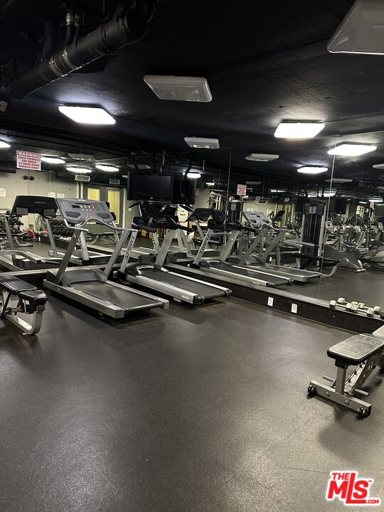 141 S Clark Dr Unit: 421