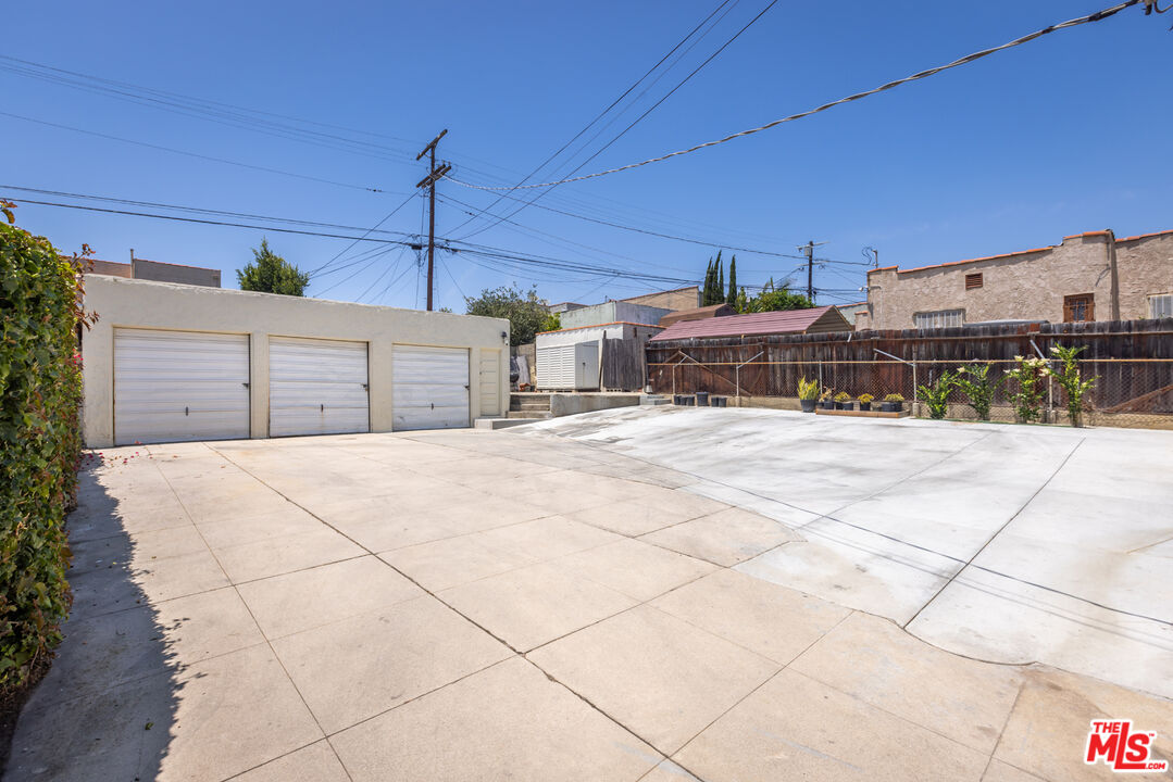 1365 S Keniston Ave