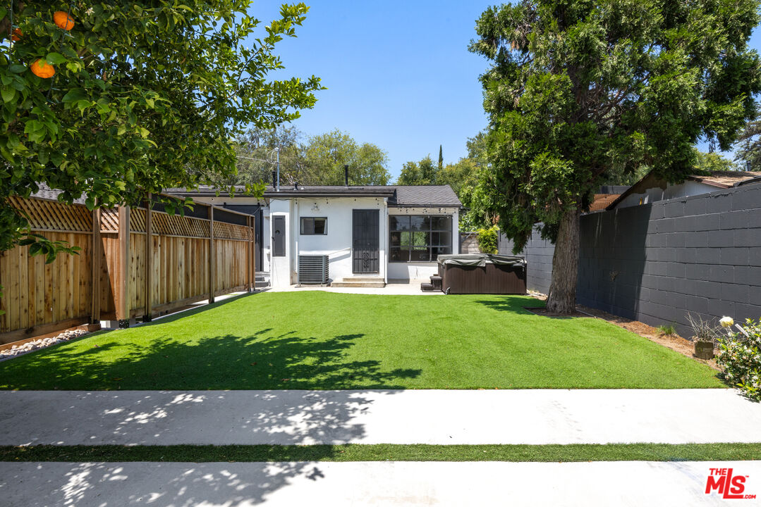 6514 Coldwater Canyon Ave