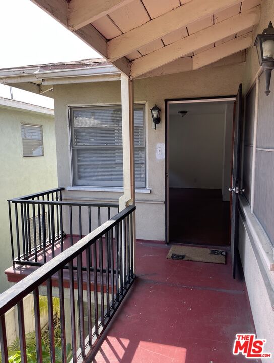 12736 Venice Blvd Unit: 6