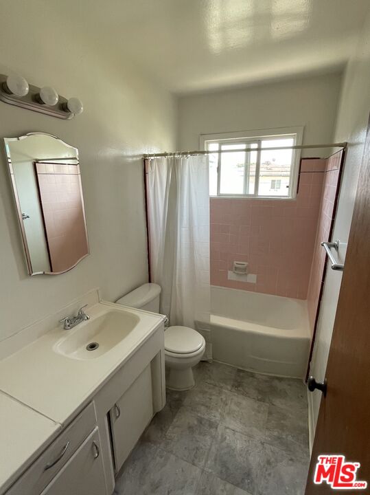 12736 Venice Blvd Unit: 6