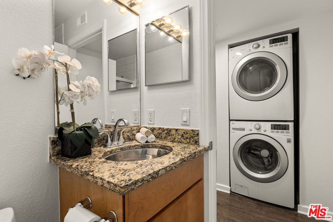 8300 Manitoba St Unit: 210