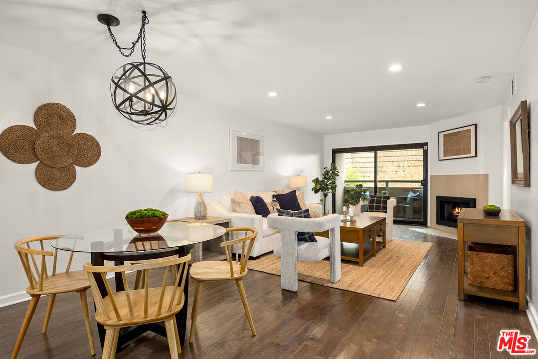 8300 Manitoba St Unit: 210