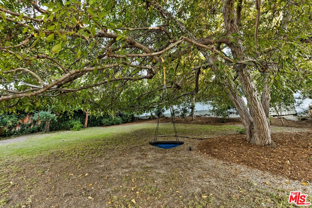 14432 Valley Vista Blvd