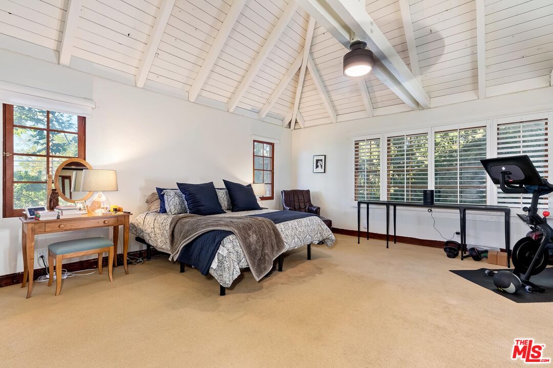 14432 Valley Vista Blvd