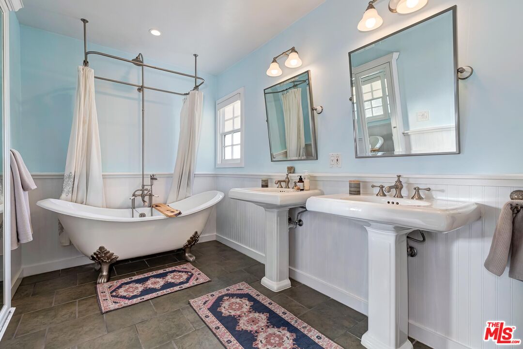 14432 Valley Vista Blvd