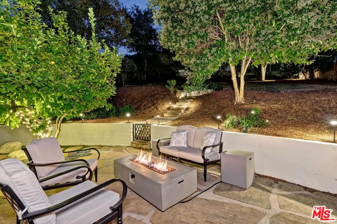 14432 Valley Vista Blvd